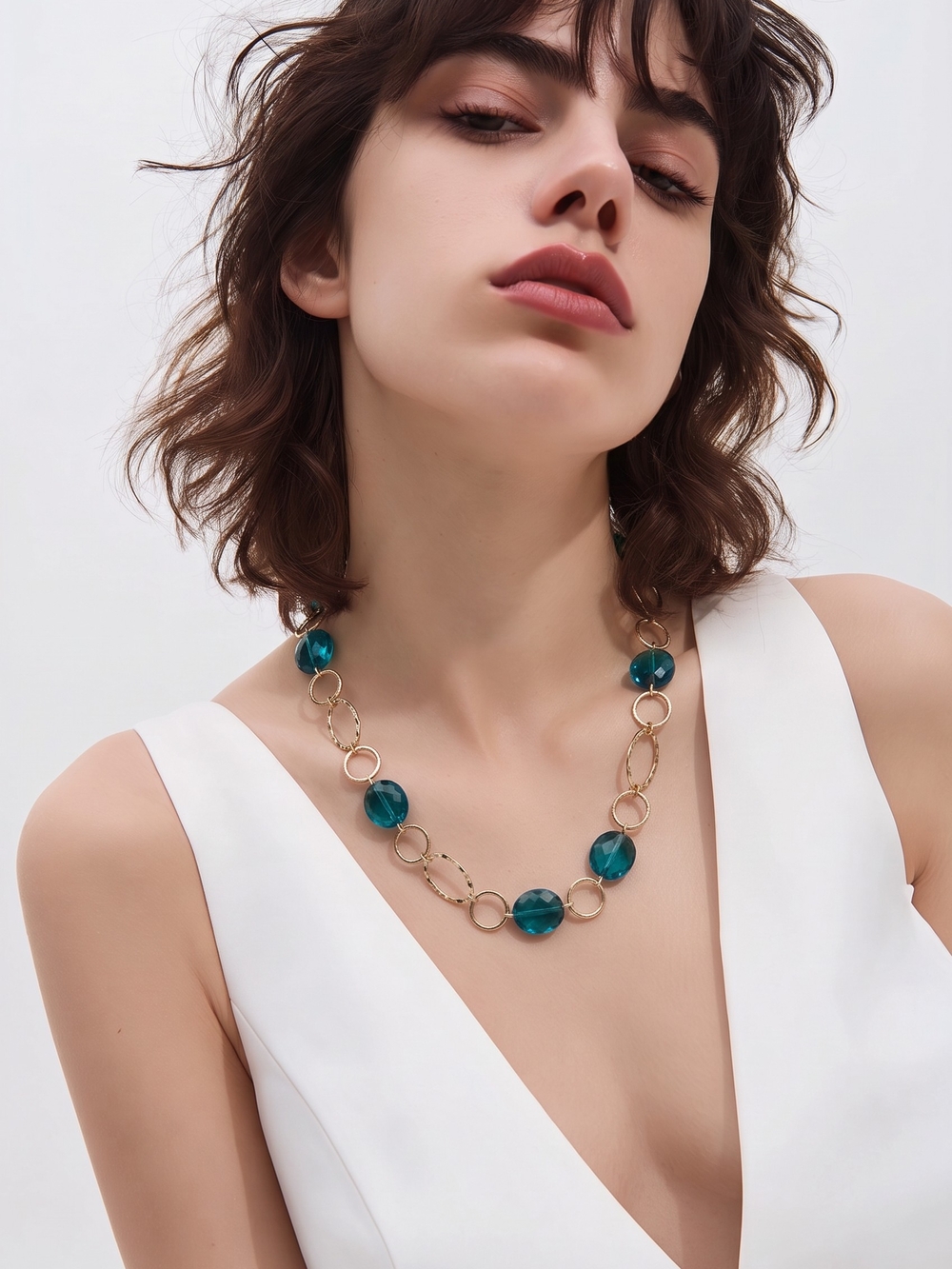 Teal faceted beaded necklace